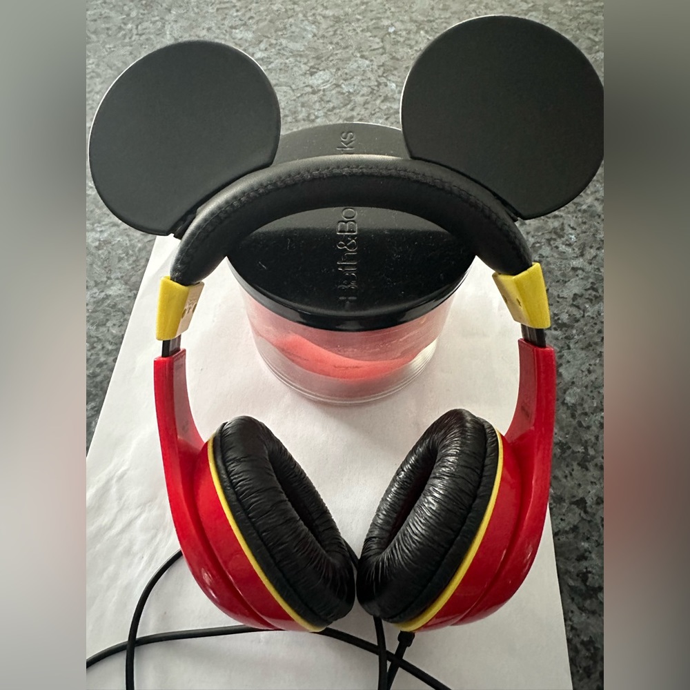 Kids Mickey Mouse headphones